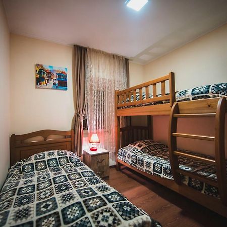 Cozy Apartment In Center Of Old Tbilisi ภายนอก รูปภาพ
