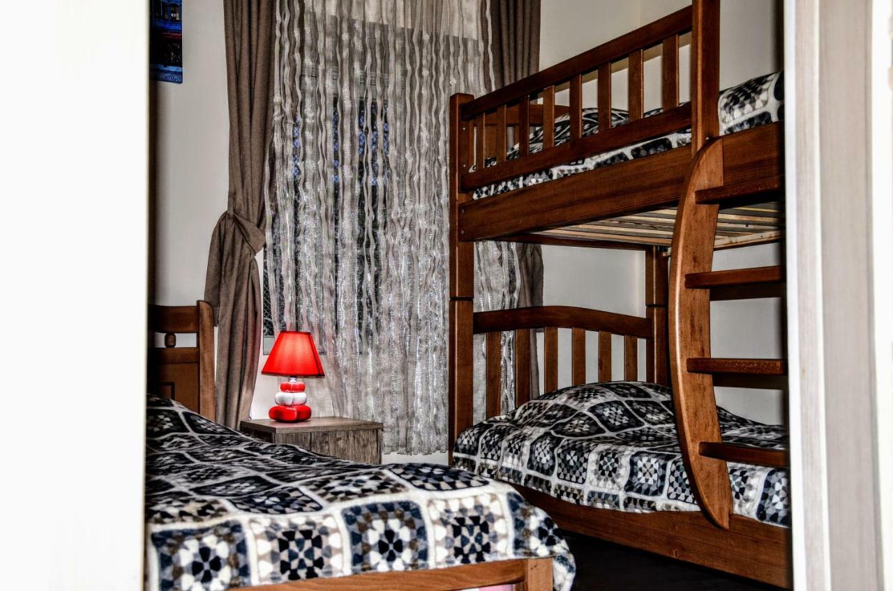 Cozy Apartment In Center Of Old Tbilisi ภายนอก รูปภาพ