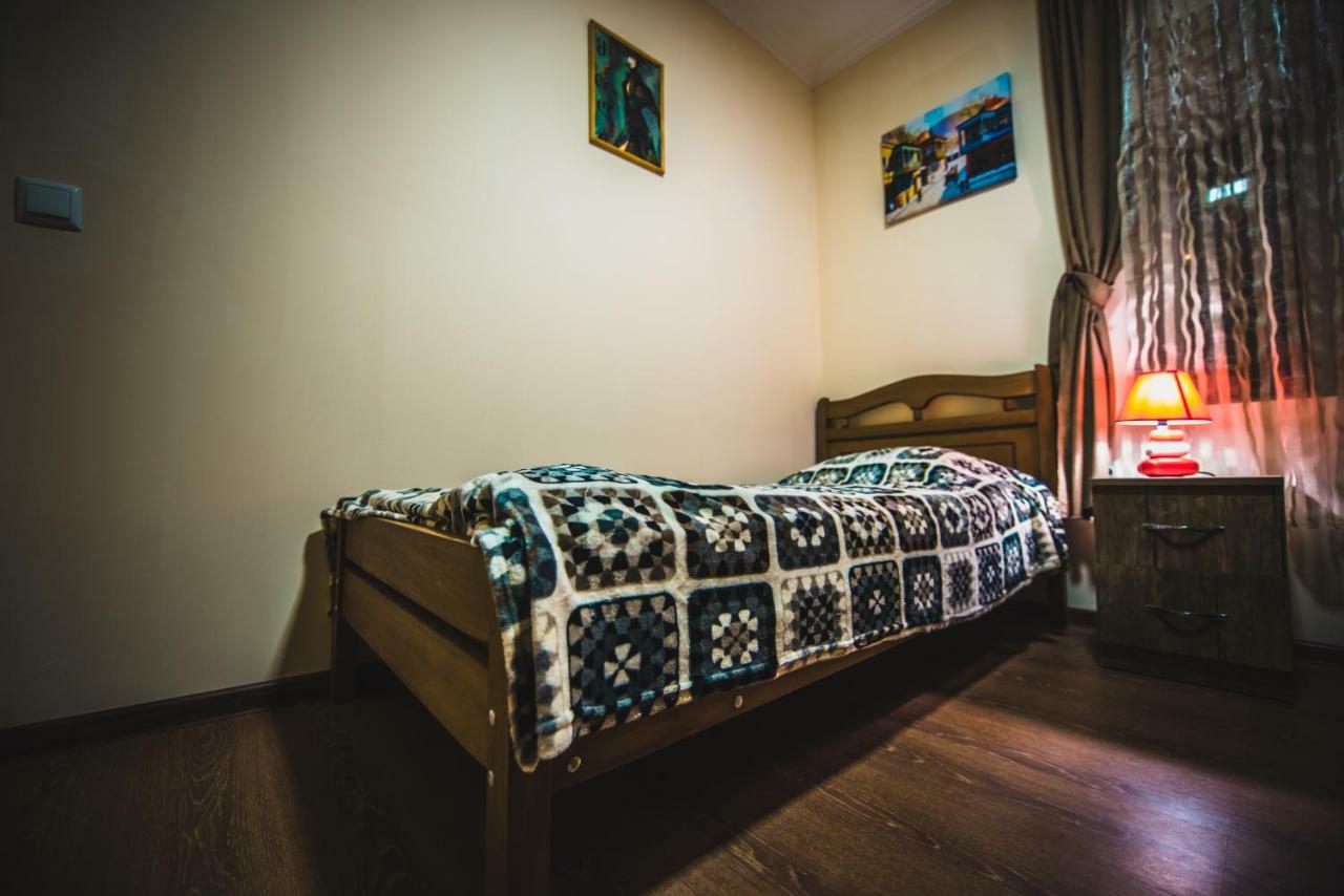 Cozy Apartment In Center Of Old Tbilisi ภายนอก รูปภาพ